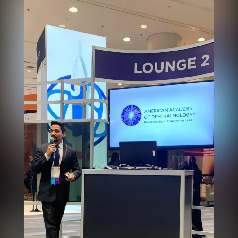Dr. Saurabh Deshmukh receiving EyeWiki International Ophthalmologist Award at American Academy of Ophthalmology Congress in San Francisco, USA